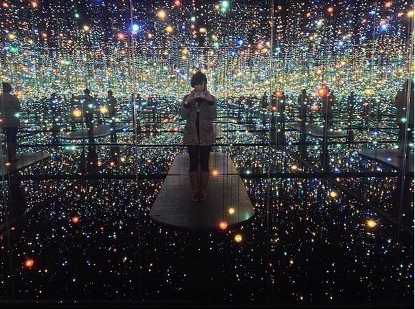      (Yayoi Kusama)    .  ...