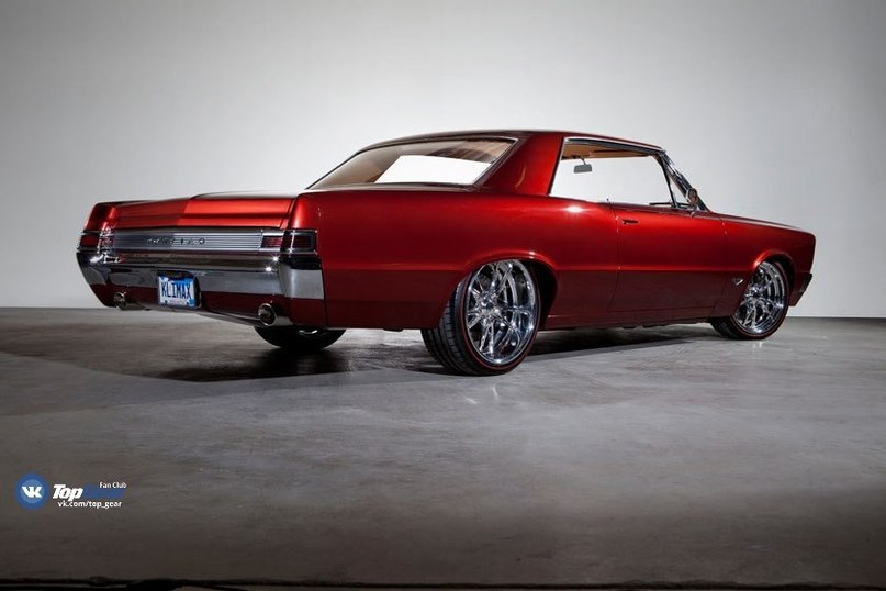 1965 Pontiac GTO - 4