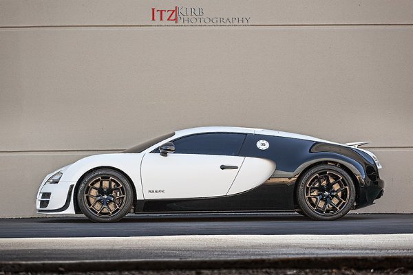 Bugatti Veyron Super Sport Pur Blanc Edition. - 3