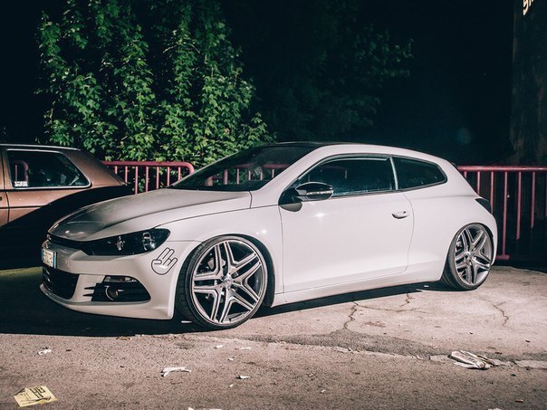 Volkswagen Scirocco.