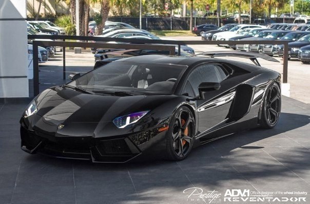 Lamborghini Aventador