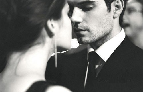 Я приму тебя таким, какой ты есть.Пусть небритый, грубоват, с собой не дружен.Я с тобою здесь, ...