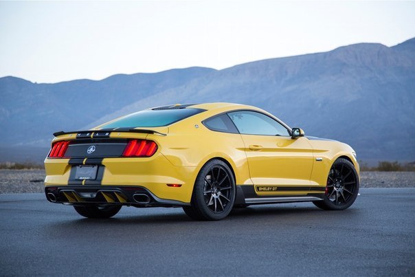 Ford Shelby GT - 3