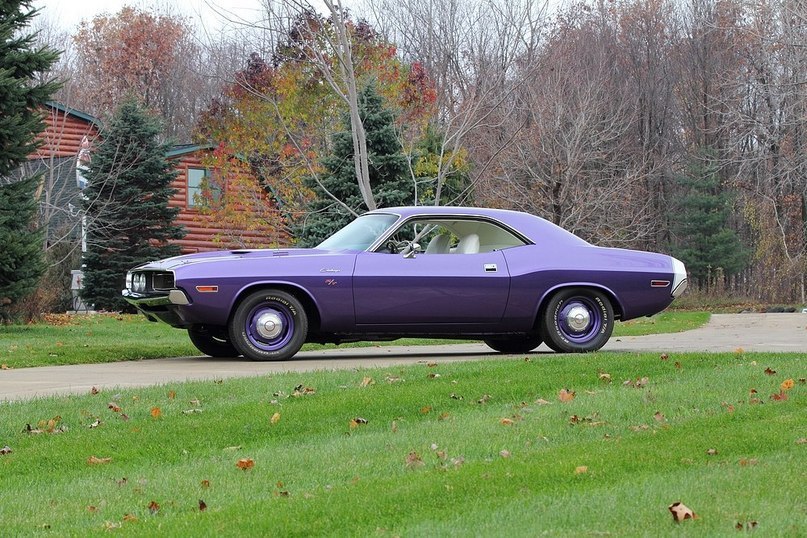 1970 Dodge Challenger R/T - 2