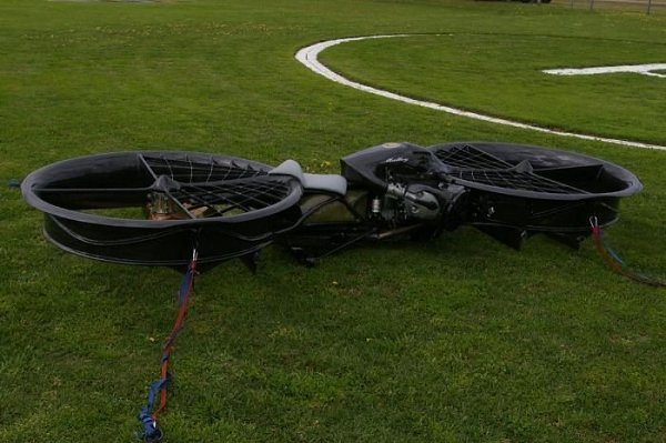 Hoverbike - летающий мотоцикл.Австралиец Крис Мэллой создал аппарат, который назвал “воздушным ... - 2
