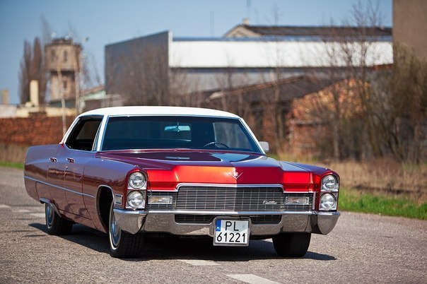 1968 Cadillac DeVille - 4