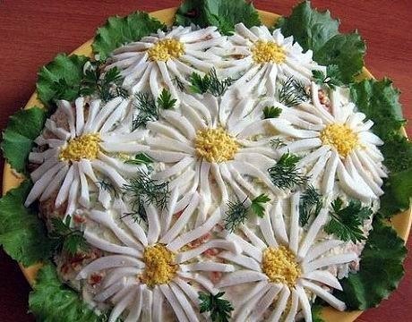 Ромашковое поле.Ингредиенты: стакана длиннозернистого риса.1 банка консервированной горбуши.2 ...