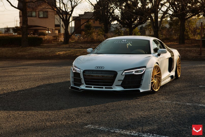 Audi R8  S7. - 5