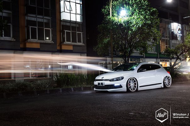 Scirocco on Vossen - 2