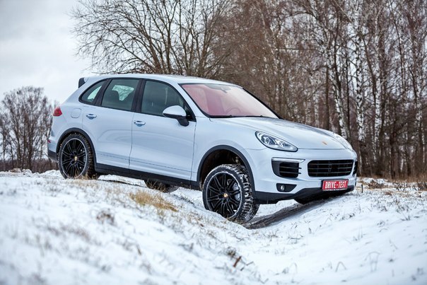 Porsche Cayenne S.3.6 V6: 420 .. : 550  :  8. ...