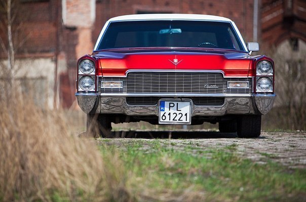 1968 Cadillac DeVille - 7