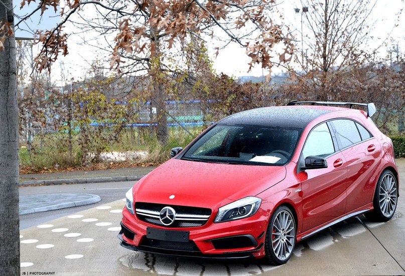 Mercedes-Benz A 45 AMG.