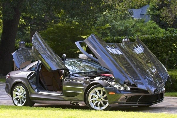 Mercedes-Benz SLR McLaren US-spec - 3