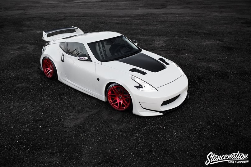 Nissan 370Z - 2