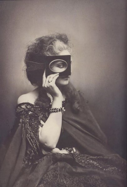 Вирджиния ди Кастильоне: первая фотомодель.Вирджиния Ольдоини, графиня ди Кастильоне (по мужу), ...