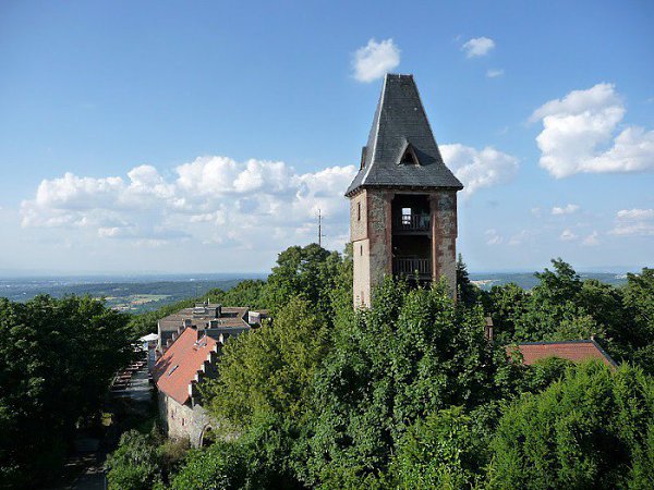   (Frankenstein Castle)       ,   ...