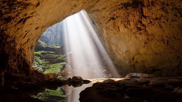   . Son Doong      .
