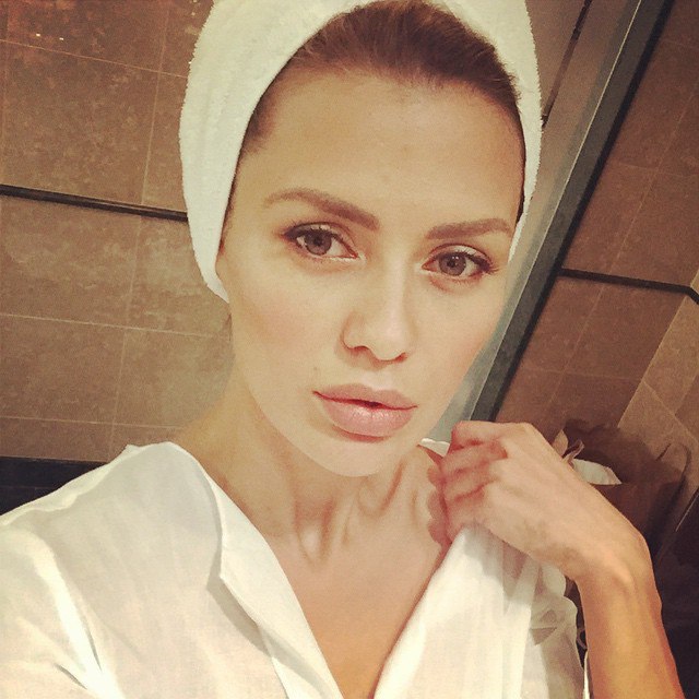 Today I spent all day in the bania. (Russian sauna) feels good!! #VictoriaBonya.-&mdash; ������� ...