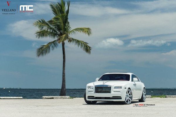 White Rolls-Royce Wraith Looks Stunning on Vellano 24s 2015 - 6