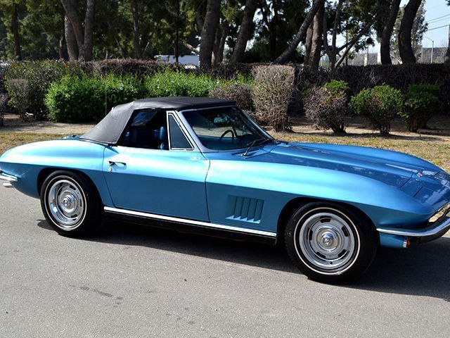 1967 Chevrolet Corvette - 2