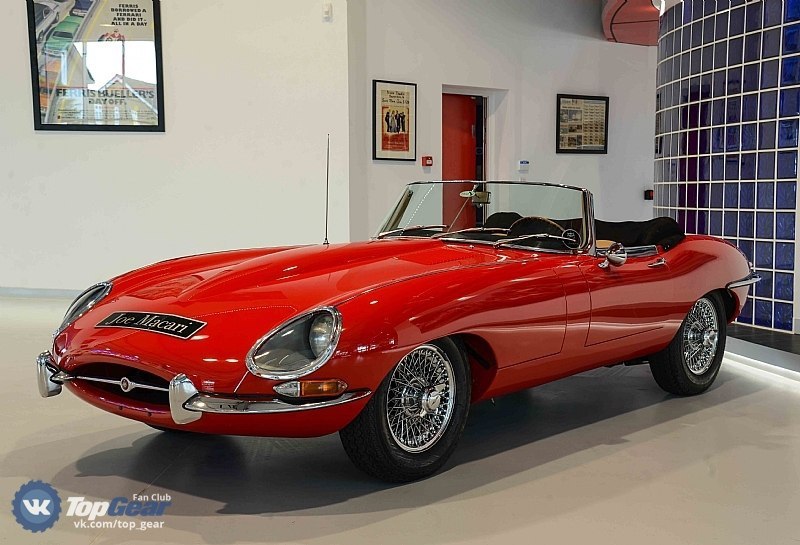 1961 Jaguar E-Type - 3