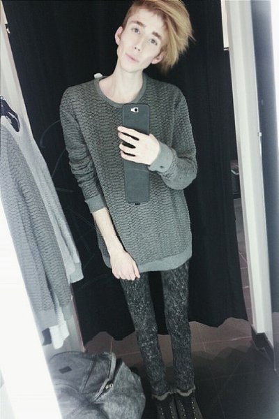 Фотоальбом "Мои фотографии" - Кон, Москва, 30 лет