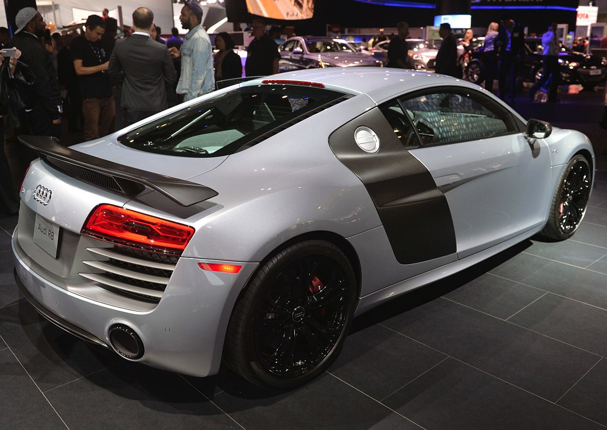 Audi R8 V10 Competition - 4