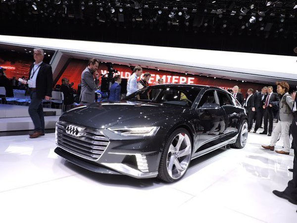 Audi Prologue Avant Concept. ,   Mercedes-Benz CLS Shooting Brake. ...