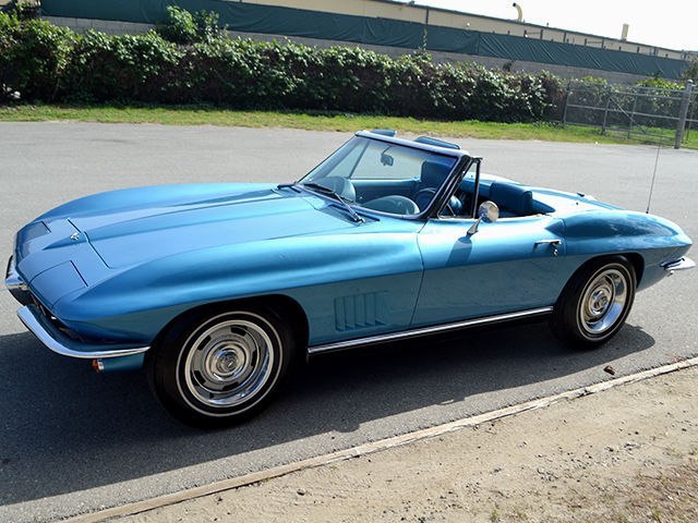 1967 Chevrolet Corvette - 4