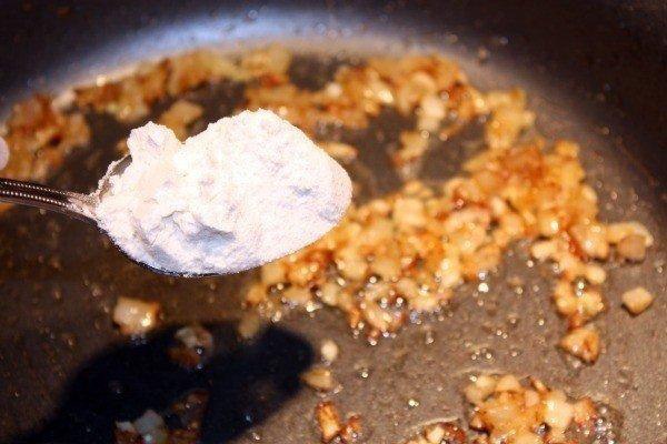 Куриные грудки в сливочном соусе.Ингредиенты:Оливковое масло 1 ст. л.Куриная грудка 6 шт.Соль и ... - 3