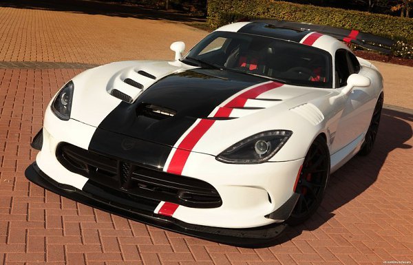 Dodge Viper ACR