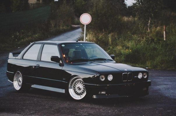 BMW M3 E30 - 2