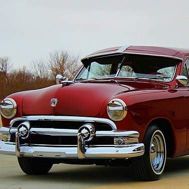 1951 Ford Sedan