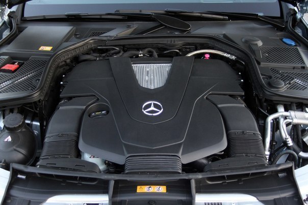 Mercedes Benz C 400.3.0L V6 Twin-Turbo: 329 ..:  : 250 ... - 4