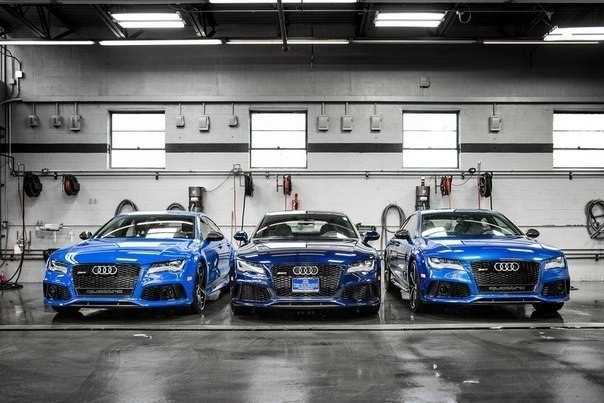 Audi RS7 Triplets: Nagoro Blue, Estoril Blue and Sepang Blue.