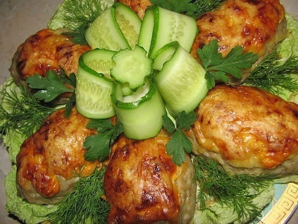 ЛЕНИВЫЕ ГОЛУБЦЫ.Ингредиенты:- Мясной фарш -500 гр.- Отварной рис – 100 гр.- Белокочанная капуста - ...