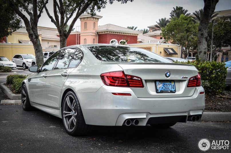 BMW M5 F10 - 9