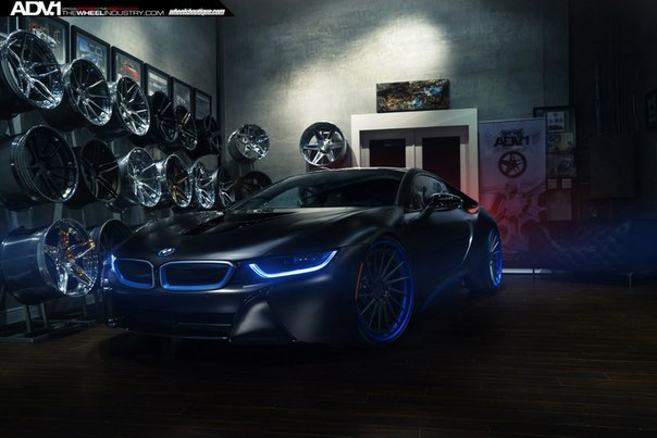 BMW i8