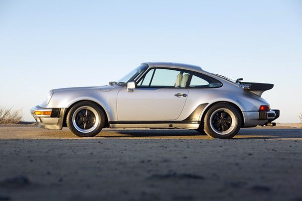 Porsche 911 Turbo 3.3 Coupe (930), 19861989 - 4