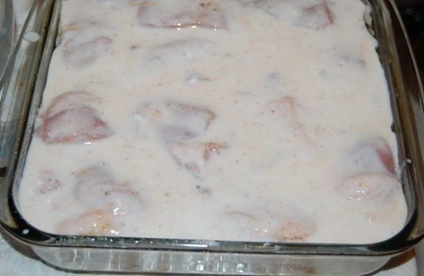 Курица в кефире.Продуктов минимум, а вкус - ну просто изумительный!Ингредиенты:- 1 курица- 0,5-0,75 ... - 4