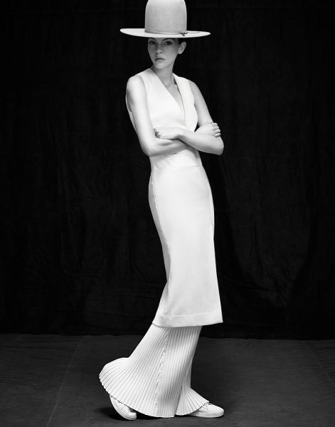By Manolo Campion For Neue Journal - 5
