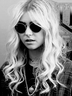 Taylor Momsen