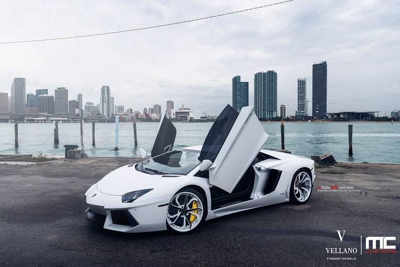 Lamborghini Aventador. - 2