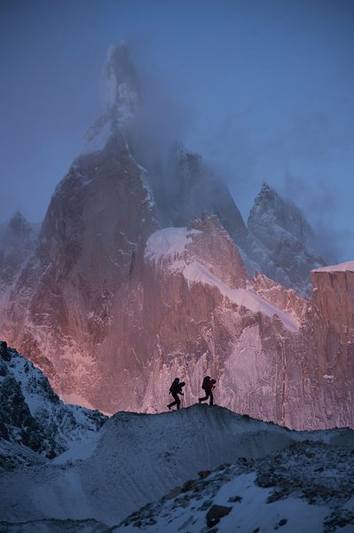 David Lama free-climbing Cerro Torre's southeast ... - 7