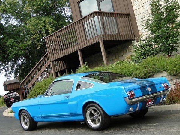 1965 Ford Mustang Shelby GT350 - 4