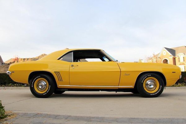 Chevrolet Camaro COPO Tribute, 1969. - 2