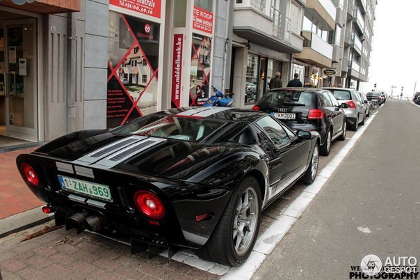 Ford GT - 8