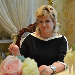 Анна, 67, Краснодар