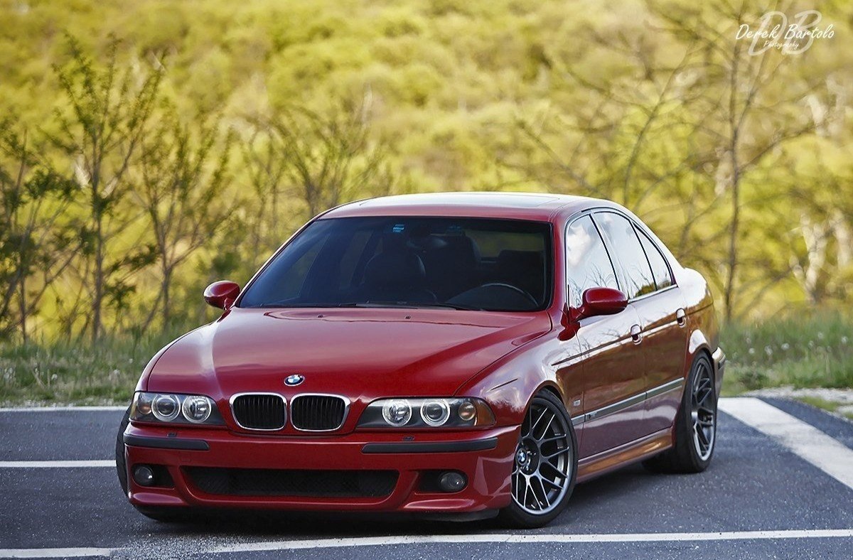 BMW M5 (E39) Imola Red