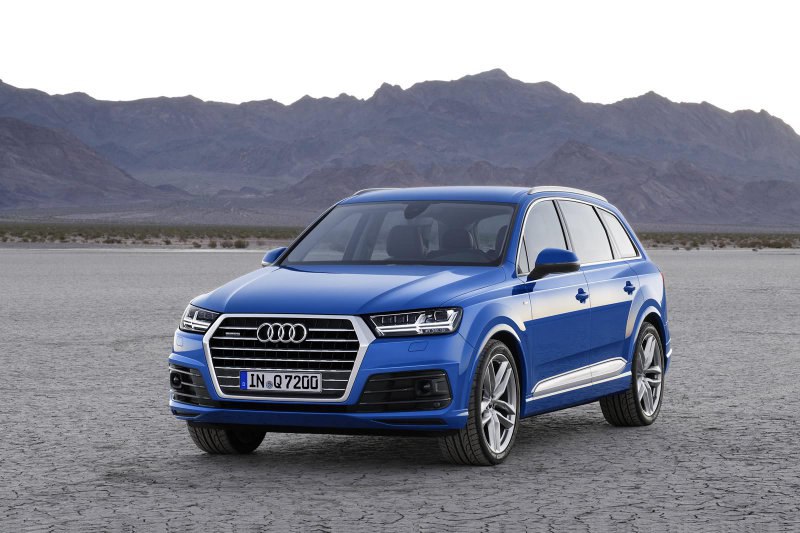 Audi     Q7 - 5